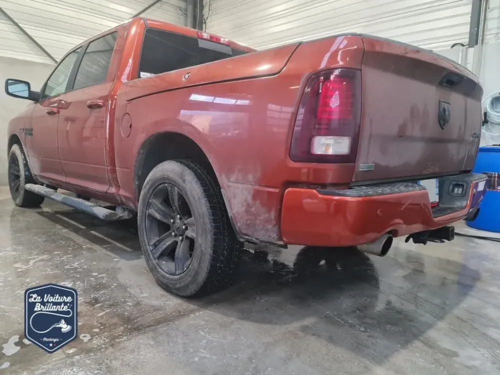 Dodge-ram-nettoyage-interieur-exterieur