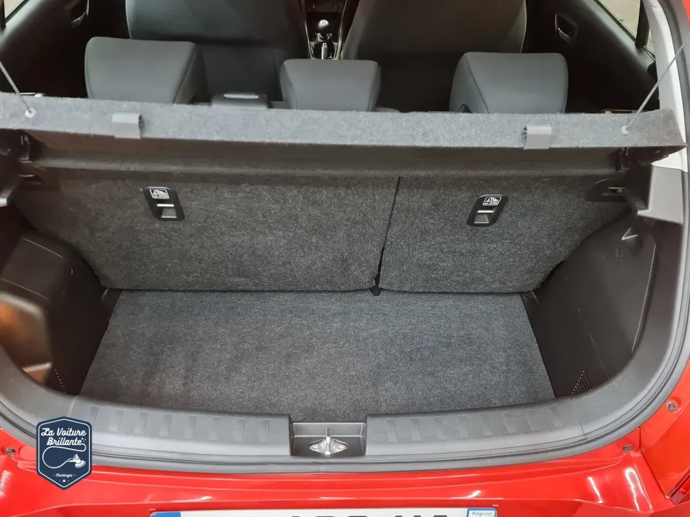 Nettoyage-interieur-exterieur-Swift-citadine